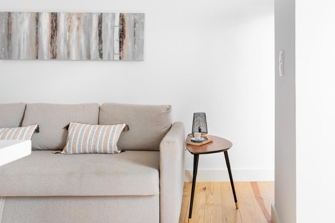Joivy Principe Real 2Br Apt With Terrace Nearby Botanical Garden Of Lisboa Eksteriør billede